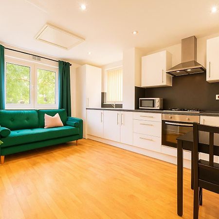 One Bedroom Apartment In City Centre カーディフ エクステリア 写真